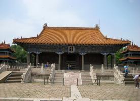 Three Mausoleums of Shengjing Front Gate